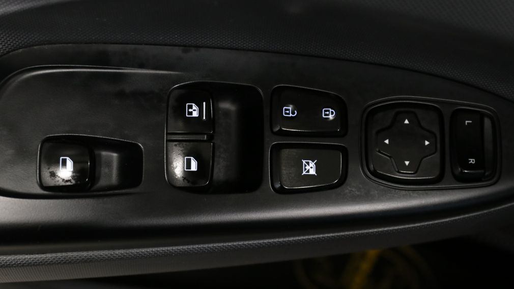 Hyundai Veloster Manual 2022 d&rsquo;occasion à vendre - 11