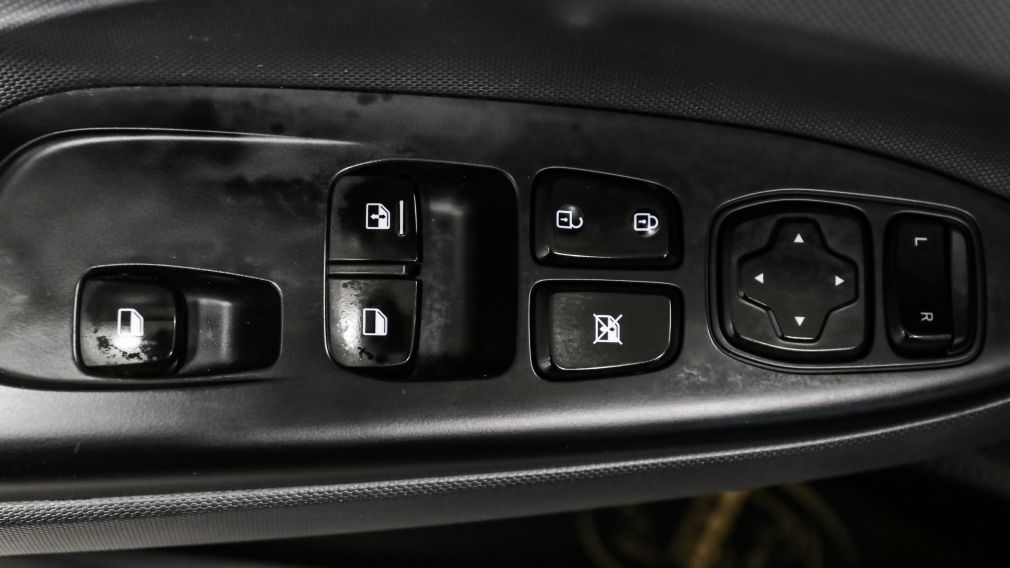 Hyundai Veloster Manual 2022 d&rsquo;occasion à vendre - 11