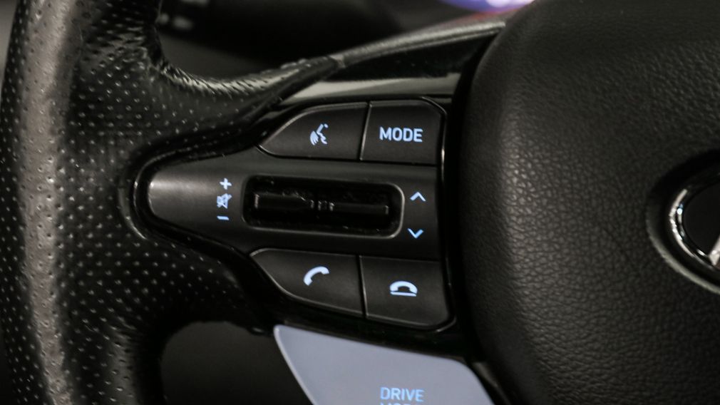 Hyundai Veloster Manual 2022 d&rsquo;occasion à vendre - 13