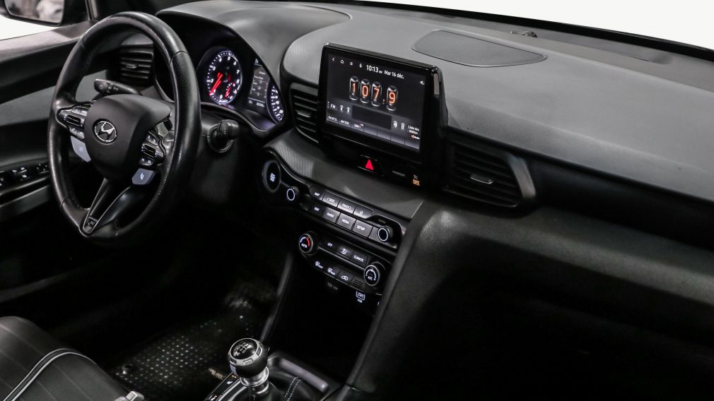 Hyundai Veloster Manual 2022 d&rsquo;occasion à vendre - 26