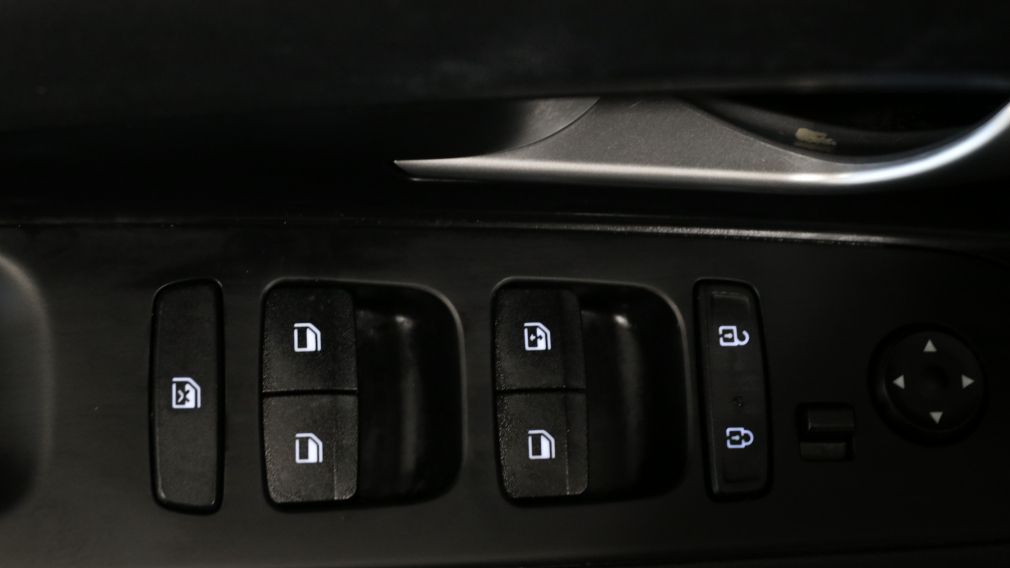 Hyundai Elantra Ultimate Tech 2022 d&rsquo;occasion à vendre - 11