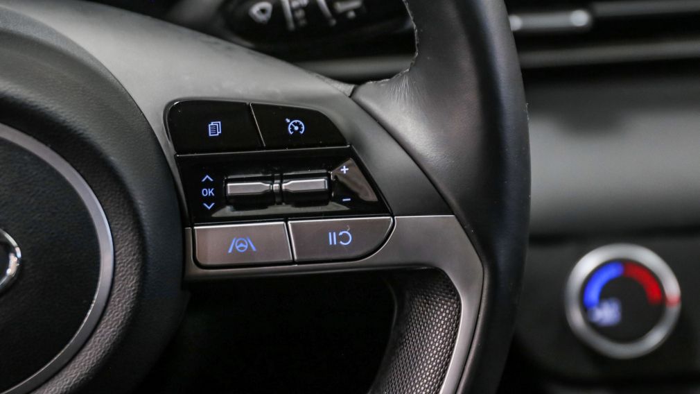 Hyundai Elantra Preferred 2023 d&rsquo;occasion à vendre - 15