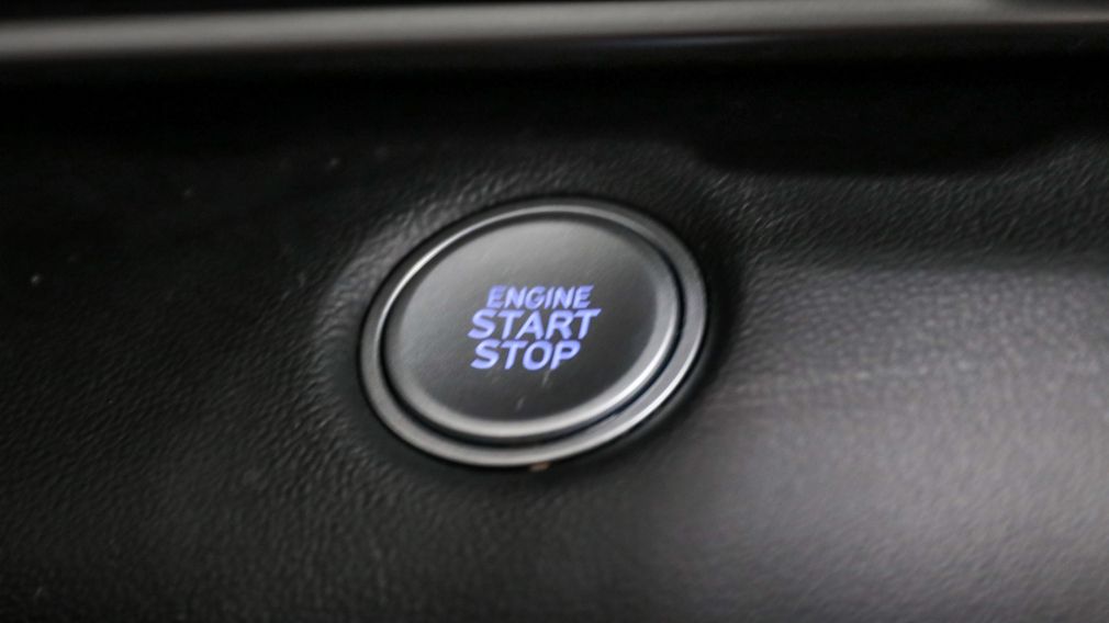 Hyundai Elantra Preferred 2023 d&rsquo;occasion à vendre - 18