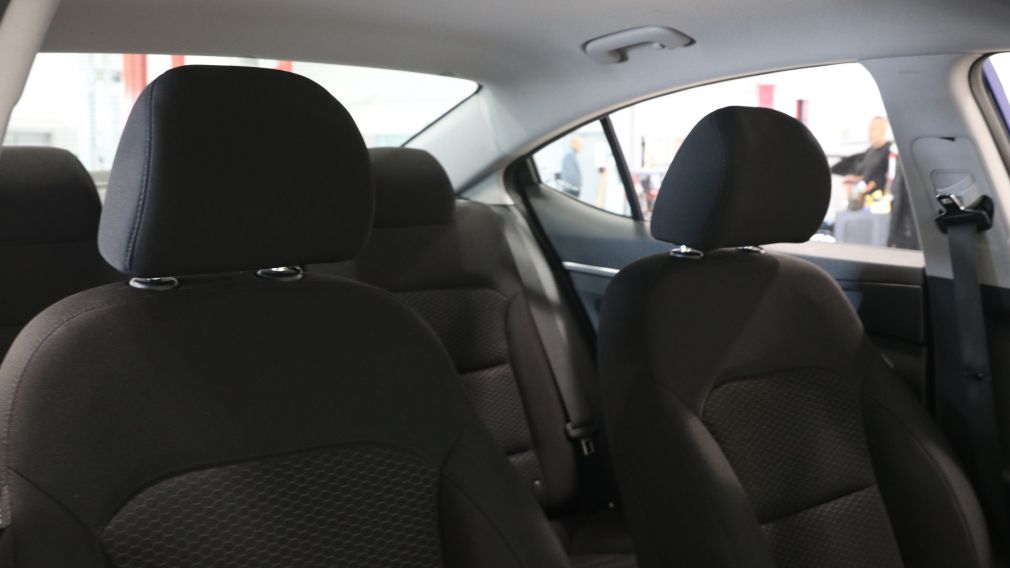 Hyundai Elantra Preferred 2020 d&rsquo;occasion à vendre - 23