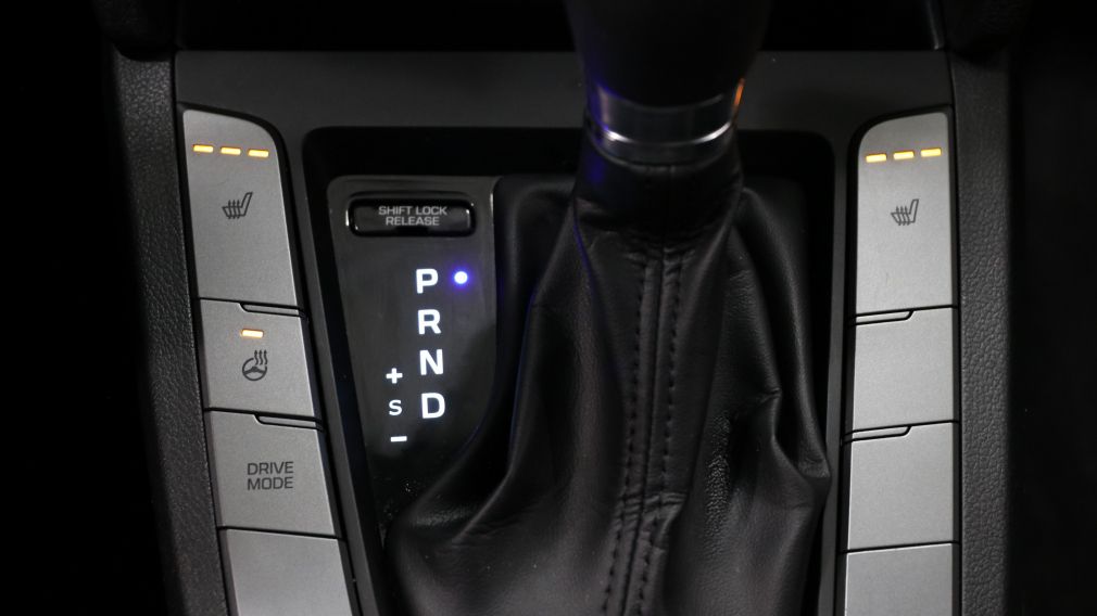 Hyundai Elantra Preferred 2020 d&rsquo;occasion à vendre - 22