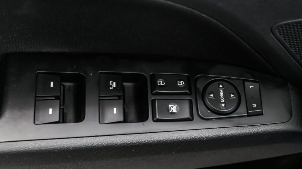 Hyundai Elantra Preferred 2020 d&rsquo;occasion à vendre - 15