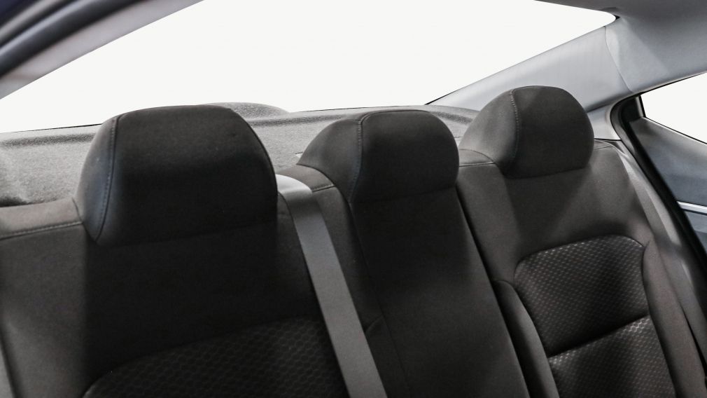 Hyundai Elantra Preferred 2020 d&rsquo;occasion à vendre - 25