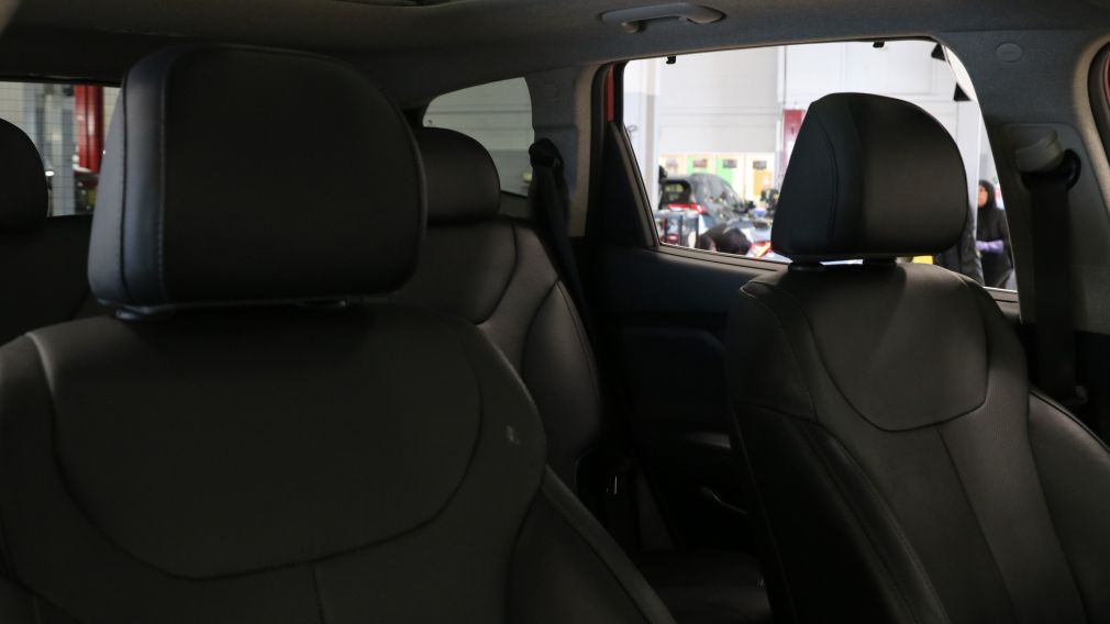 Hyundai Santa Fe Luxury 2019 d&rsquo;occasion à vendre - 25