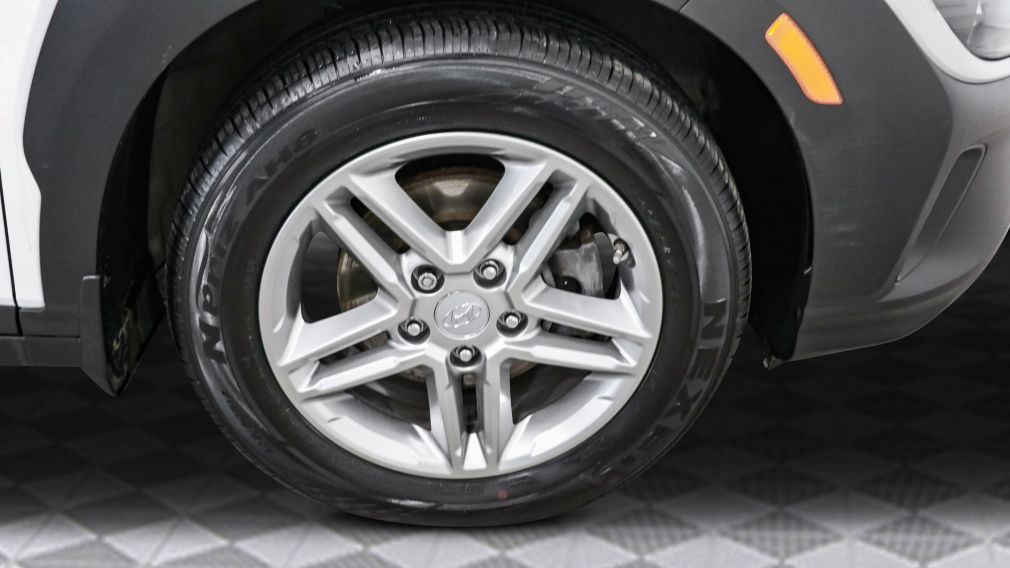 Hyundai Kona Essential 2023 d&rsquo;occasion à vendre - 26