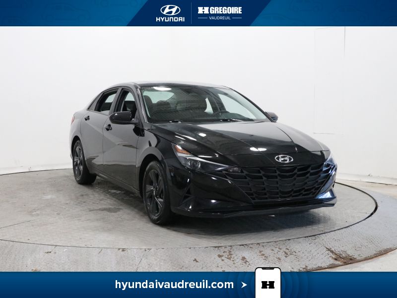 2023 Hyundai Elantra Preferred FWD