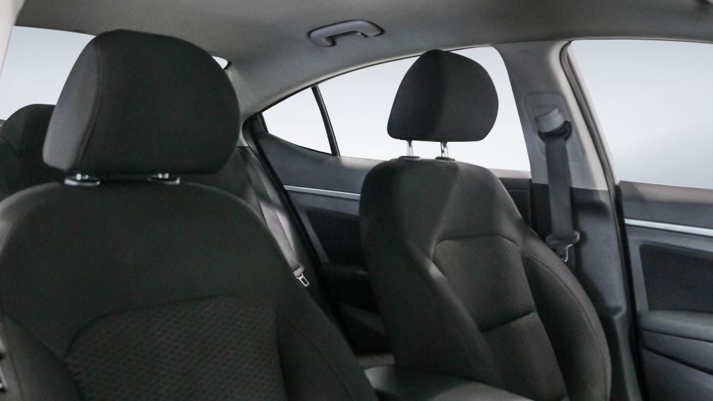 Hyundai Elantra Preferred 2020 d&rsquo;occasion à vendre - 23