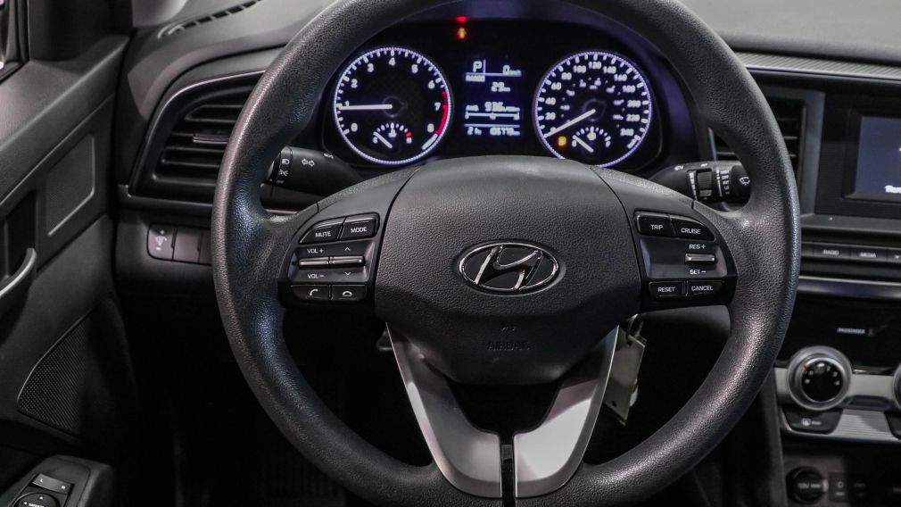 Hyundai Elantra Essential 2020 d&rsquo;occasion à vendre - 13