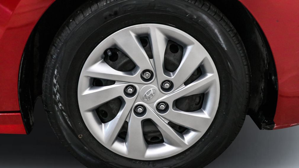 Hyundai Elantra Essential 2020 d&rsquo;occasion à vendre - 26