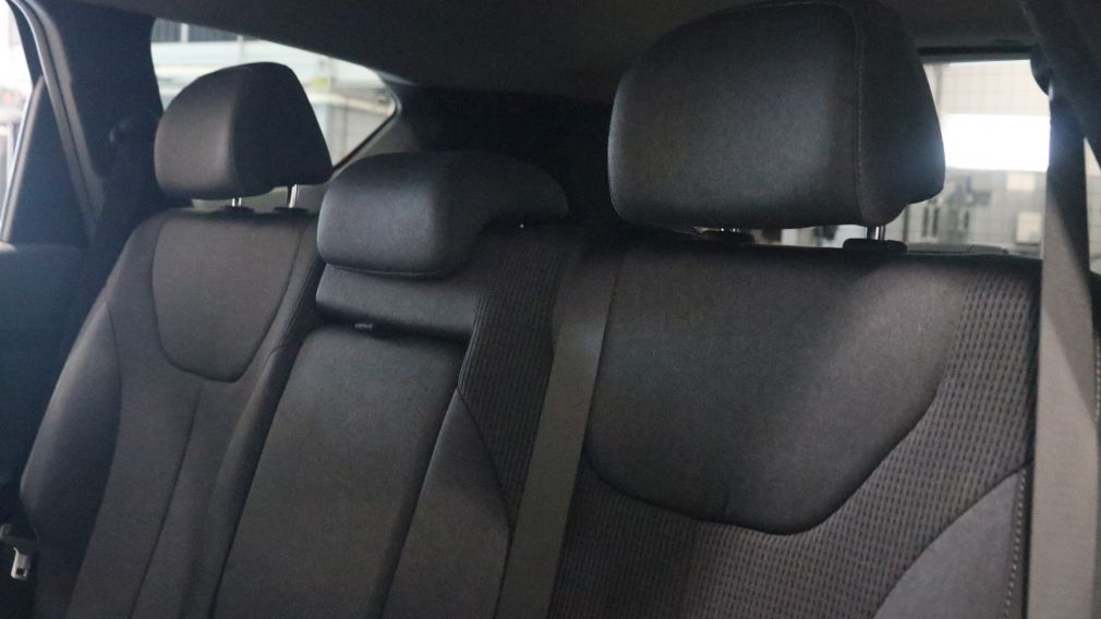 Hyundai Santa Fe Essential 2019 d&rsquo;occasion à vendre - 12