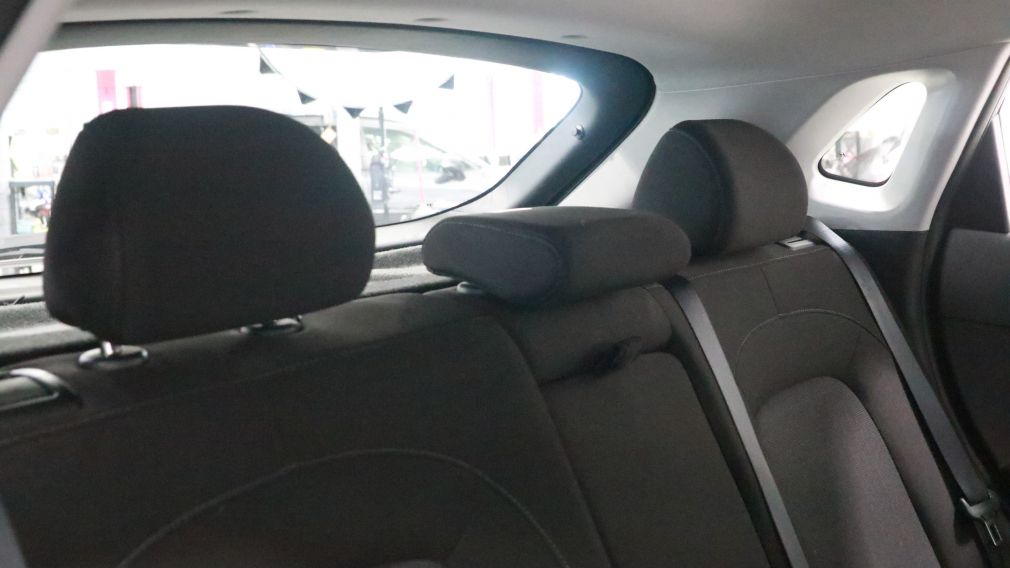Hyundai Kona Essential 2023 d&rsquo;occasion à vendre - 24