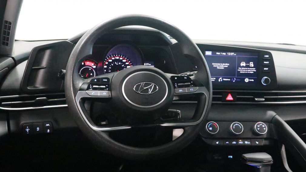 Hyundai Elantra Essential 2022 d&rsquo;occasion à vendre - 13