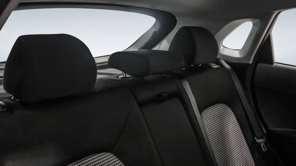 Hyundai Kona Essential 2021 d&rsquo;occasion à vendre - 24