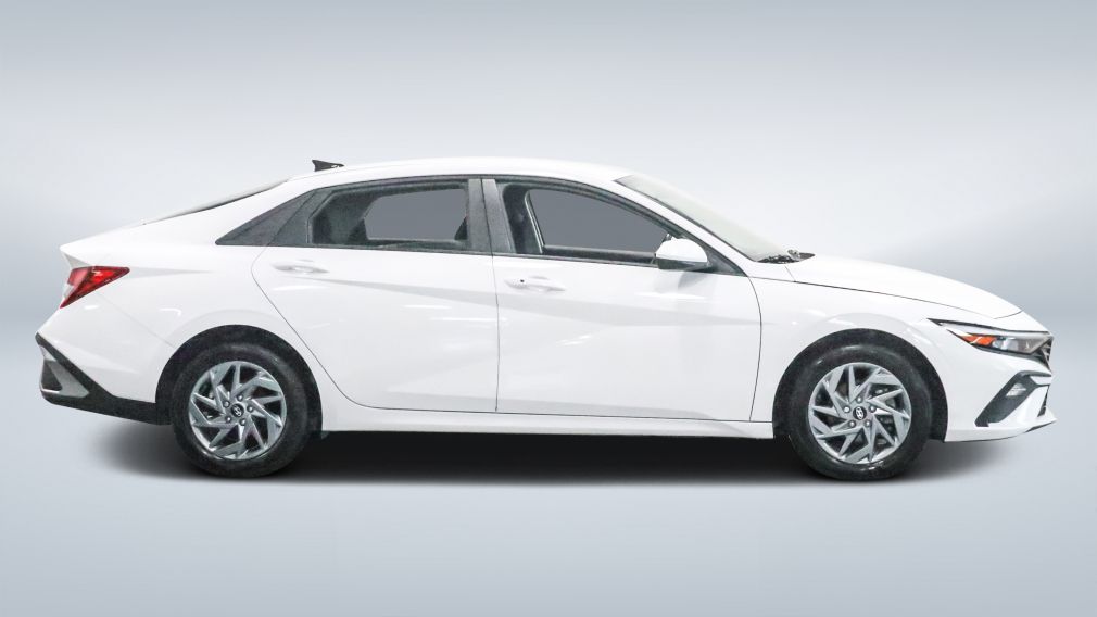 Hyundai Elantra Preferred 2025 à vendre à Trois-Rivières - 8