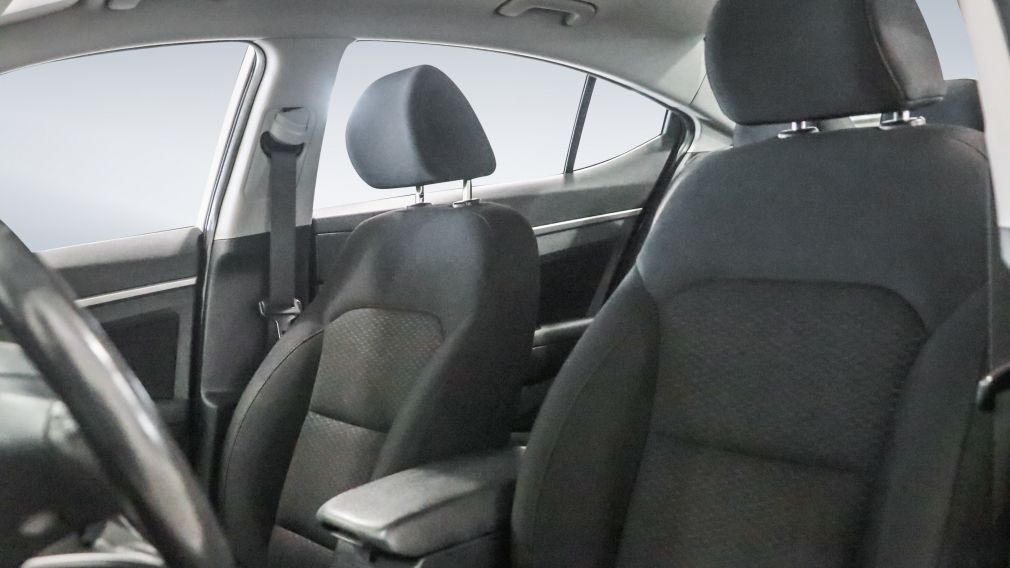 Hyundai Elantra Preferred 2019 d&rsquo;occasion à vendre - 9