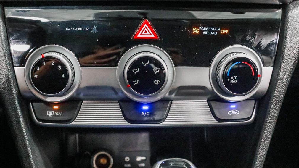 Hyundai Elantra Preferred 2019 d&rsquo;occasion à vendre - 20