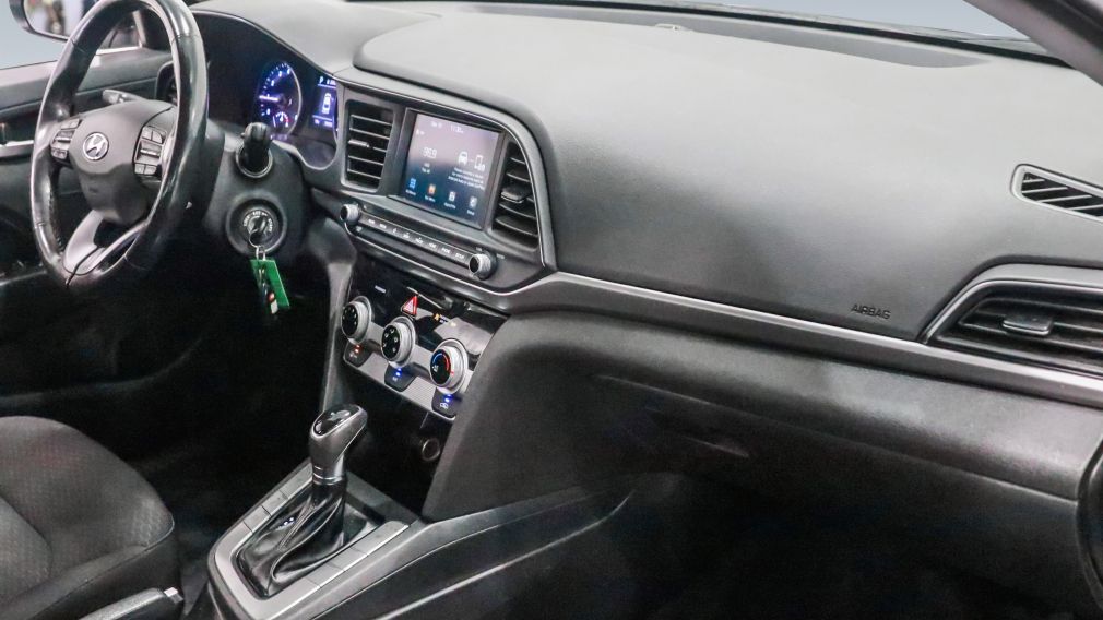 Hyundai Elantra Preferred 2019 d&rsquo;occasion à vendre - 23