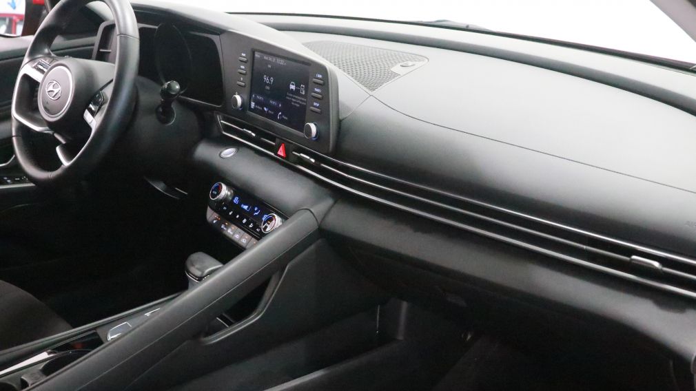 Hyundai Elantra Preferred 2021 d&rsquo;occasion à vendre - 22