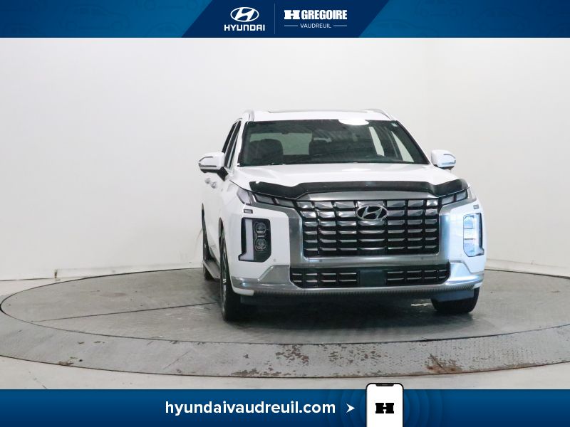 White 2023 Hyundai Palisade SUV / Crossover  Automatic