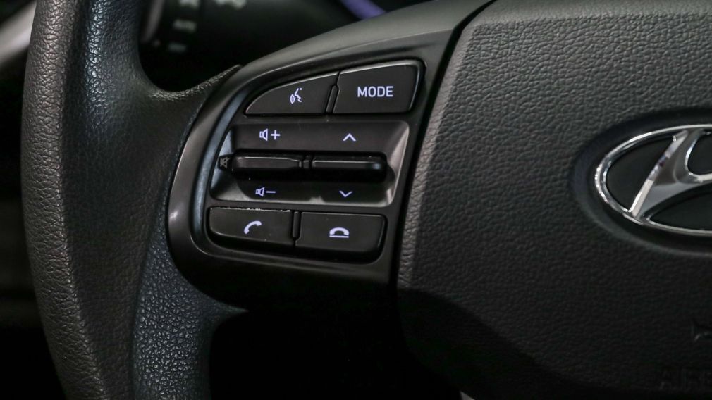 Hyundai Venue Essential 2022 d&rsquo;occasion à vendre - 14