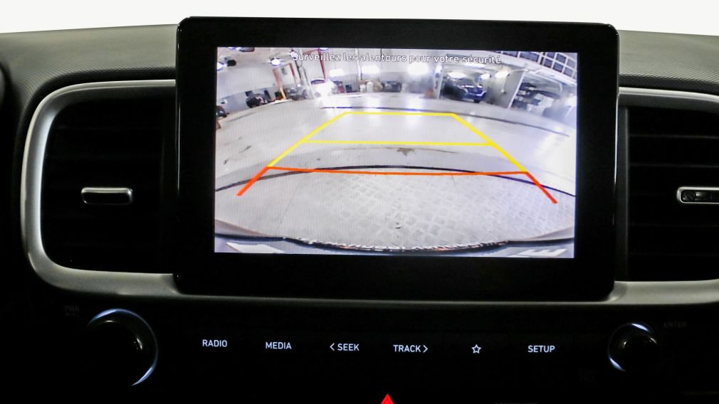 Hyundai Venue Essential 2022 d&rsquo;occasion à vendre - 20