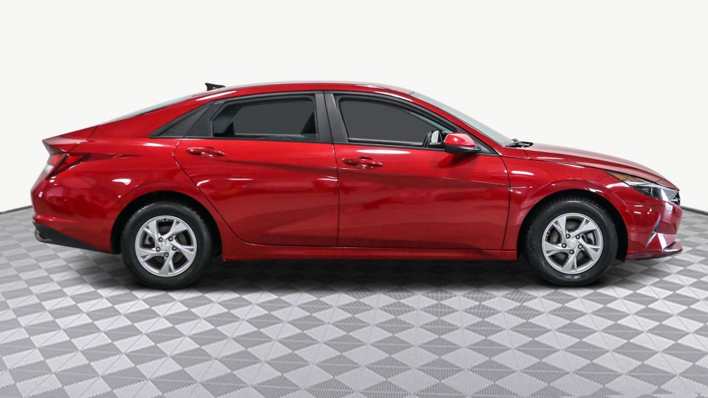 Hyundai Elantra Essential 2021 d&rsquo;occasion à vendre - 8