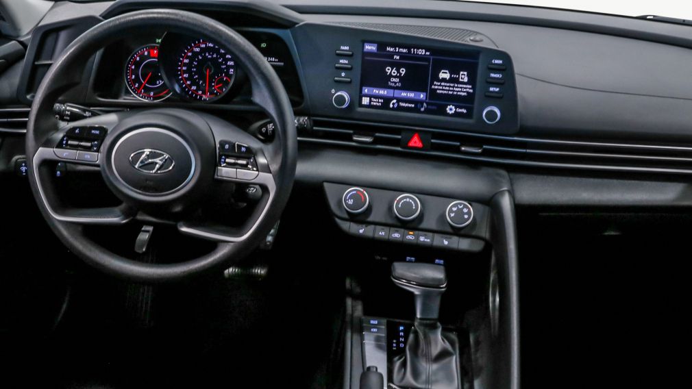 Hyundai Elantra Essential 2021 d&rsquo;occasion à vendre - 16