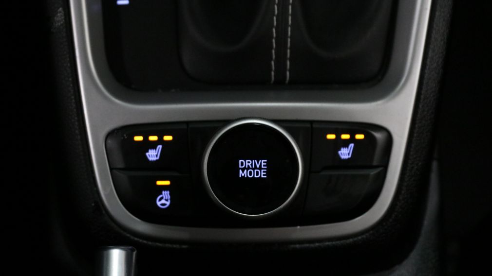 Hyundai Venue Preferred 2020 d&rsquo;occasion à vendre - 23