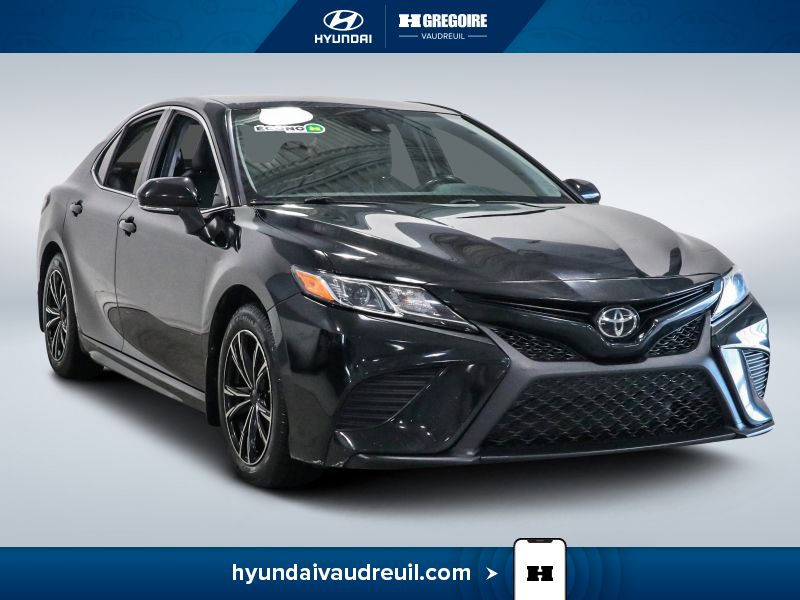 2019 Toyota Camry SE FWD