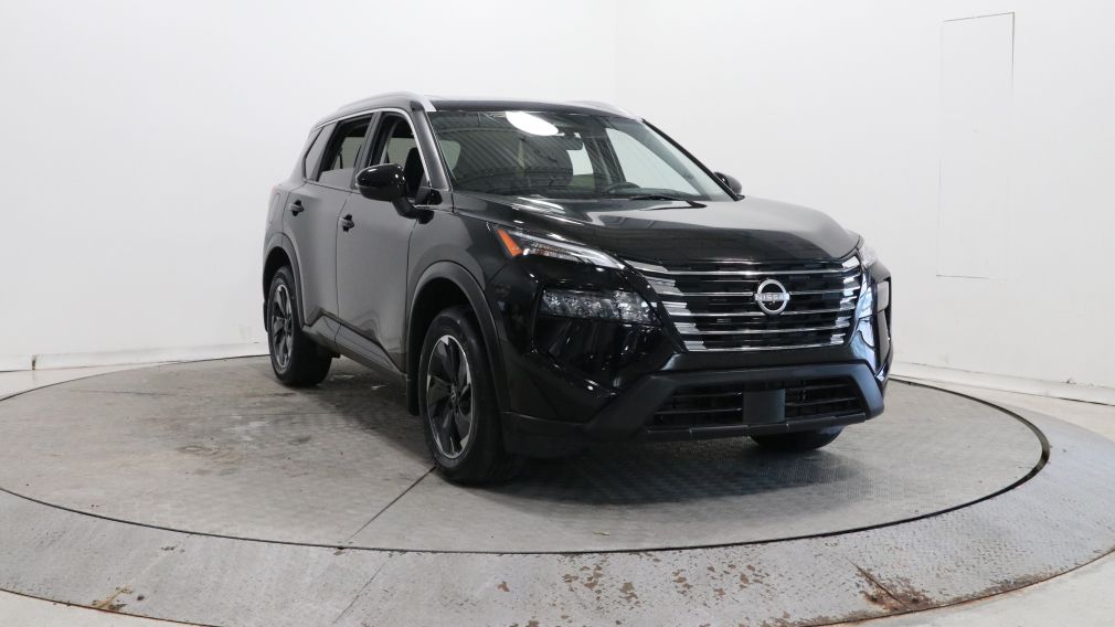 Nissan Rogue SV Moonroof