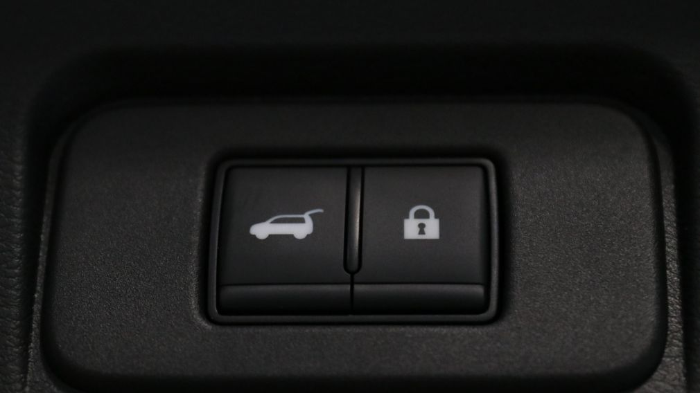 Nissan Rogue SV Moonroof 2024 d&rsquo;occasion à vendre - 28