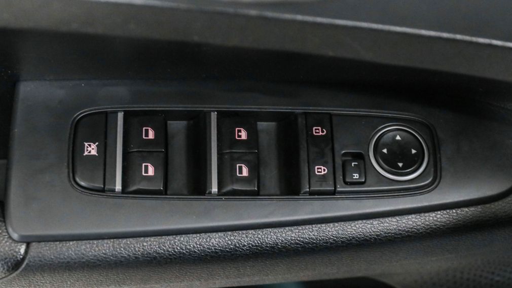 Kia Forte LX 2020 d&rsquo;occasion à vendre - 11