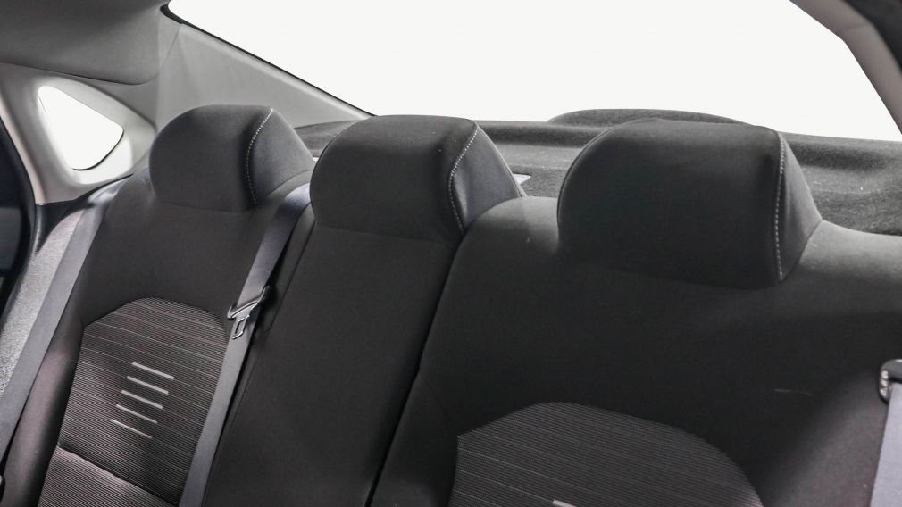 Kia Forte LX 2020 d&rsquo;occasion à vendre - 13