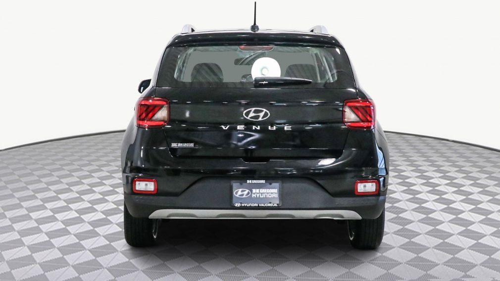 Hyundai Venue Preferred 2023 d&rsquo;occasion à vendre - 6