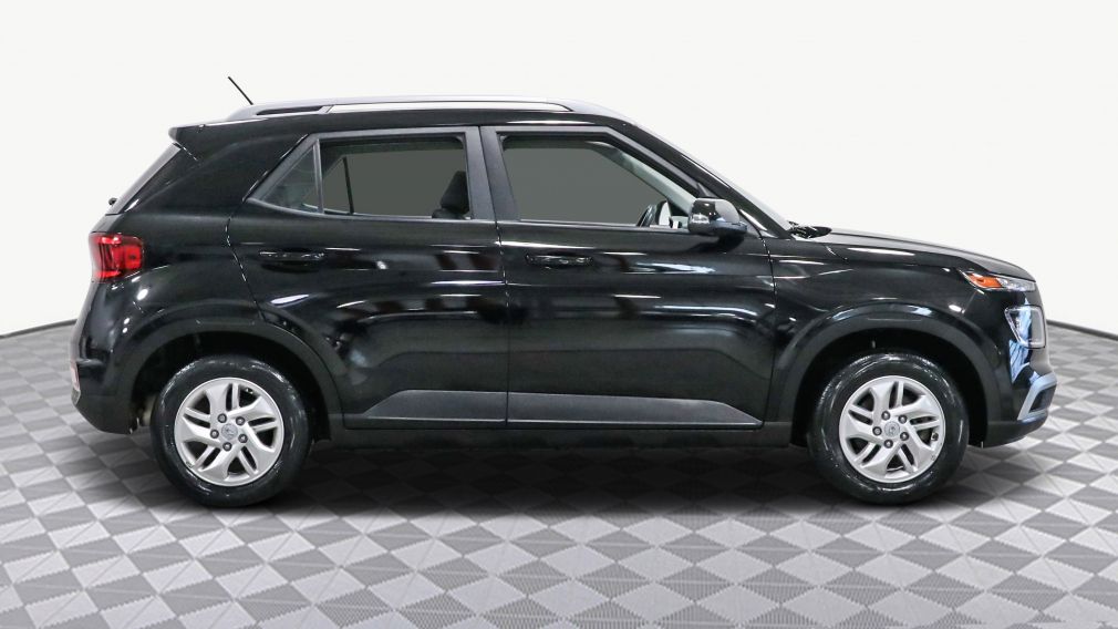 Hyundai Venue Preferred 2023 d&rsquo;occasion à vendre - 8