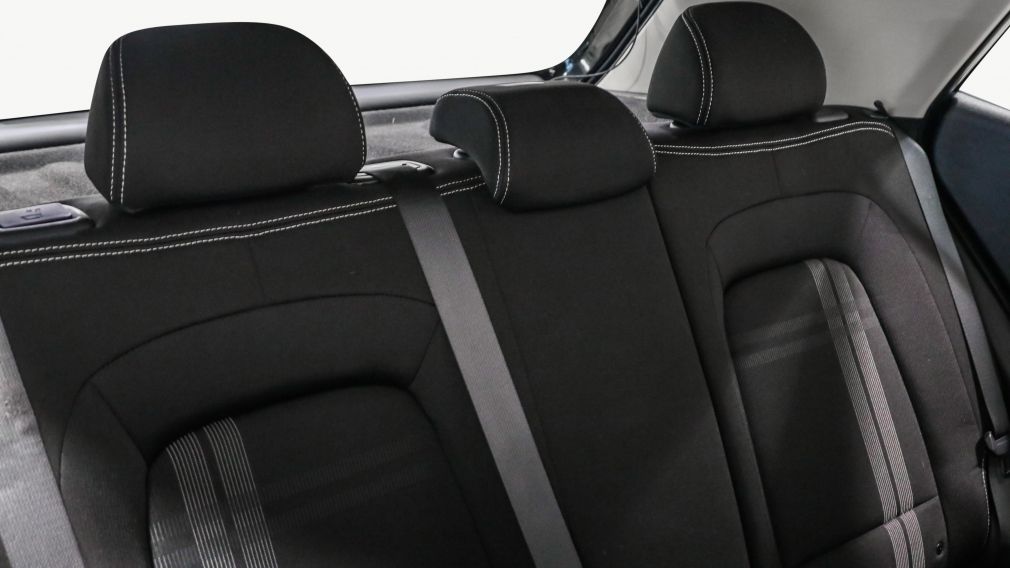 Hyundai Venue Preferred 2023 d&rsquo;occasion à vendre - 24