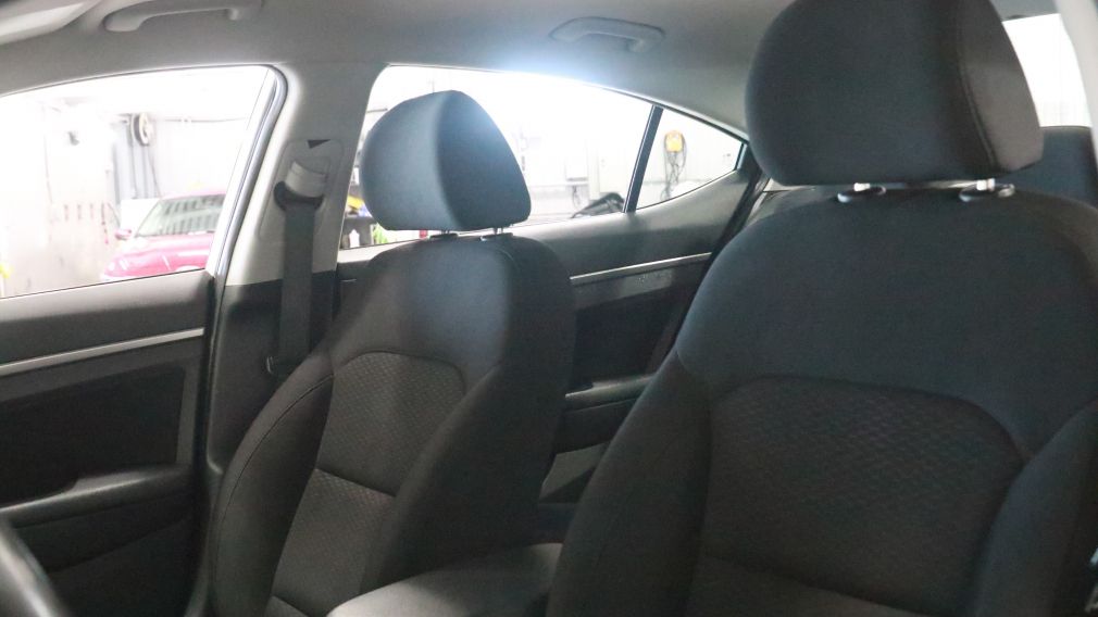 Hyundai Elantra Preferred 2019 d&rsquo;occasion à vendre - 9