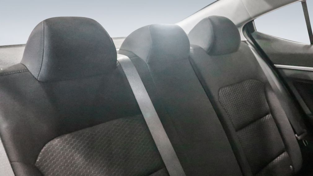Hyundai Elantra Preferred 2019 à vendre à Trois-Rivières - 24