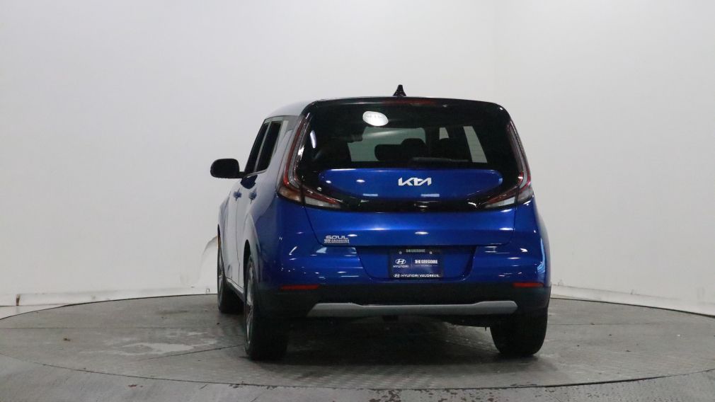 Kia Soul EV Premium 2023 d&rsquo;occasion à vendre - 5