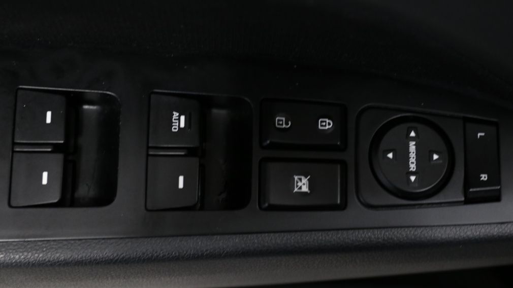 Hyundai Elantra Preferred 2019 d’occasion à vendre - 11