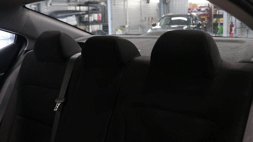 Hyundai Elantra Preferred 2019 d’occasion à vendre - 12