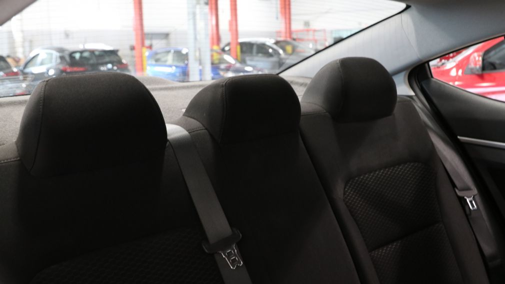 Hyundai Elantra Preferred 2019 d’occasion à vendre - 25