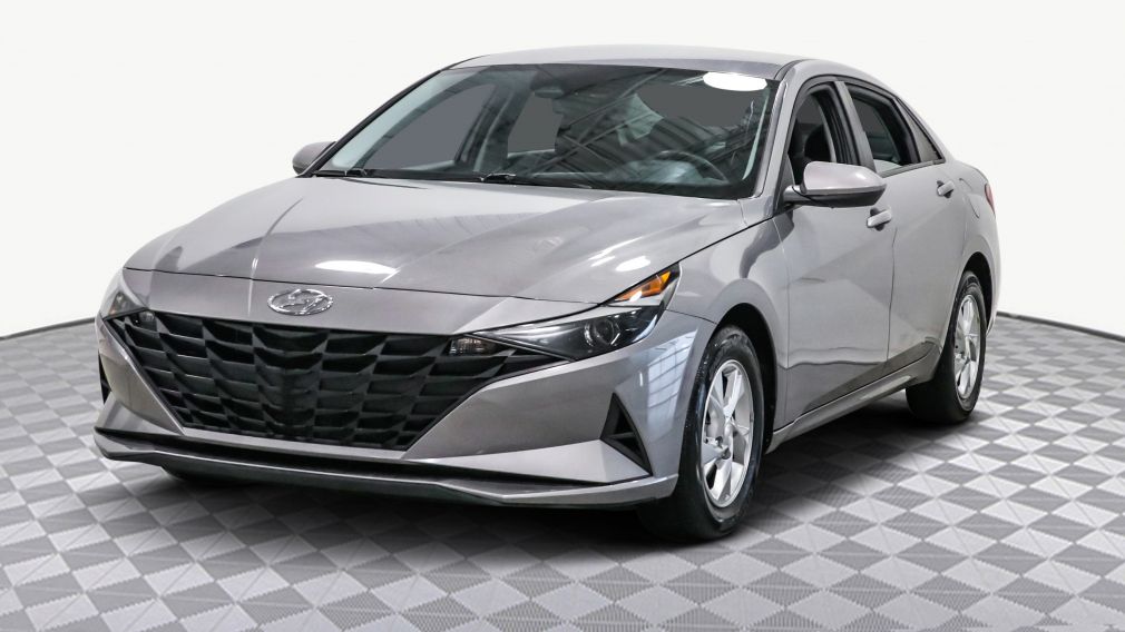 Hyundai Elantra Essential 2023 d&rsquo;occasion à vendre - 3