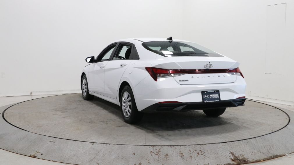 Hyundai Elantra Essential 2022 d&rsquo;occasion à vendre - 5