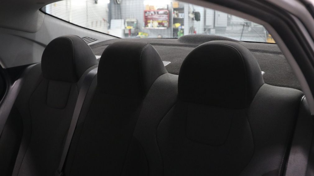 Hyundai Elantra Essential 2022 d&rsquo;occasion à vendre - 12