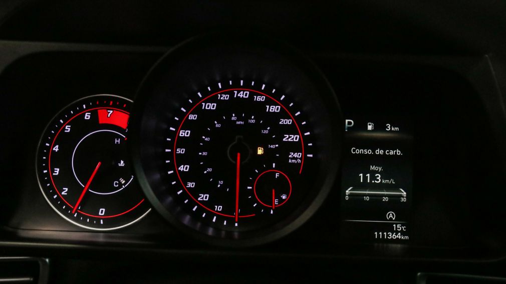 Hyundai Elantra Essential 2022 d&rsquo;occasion à vendre - 16